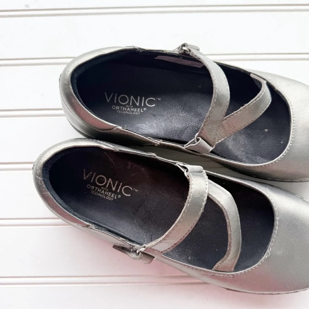 Vionic Size 7 Judith Mary Jane Loafer Shoe